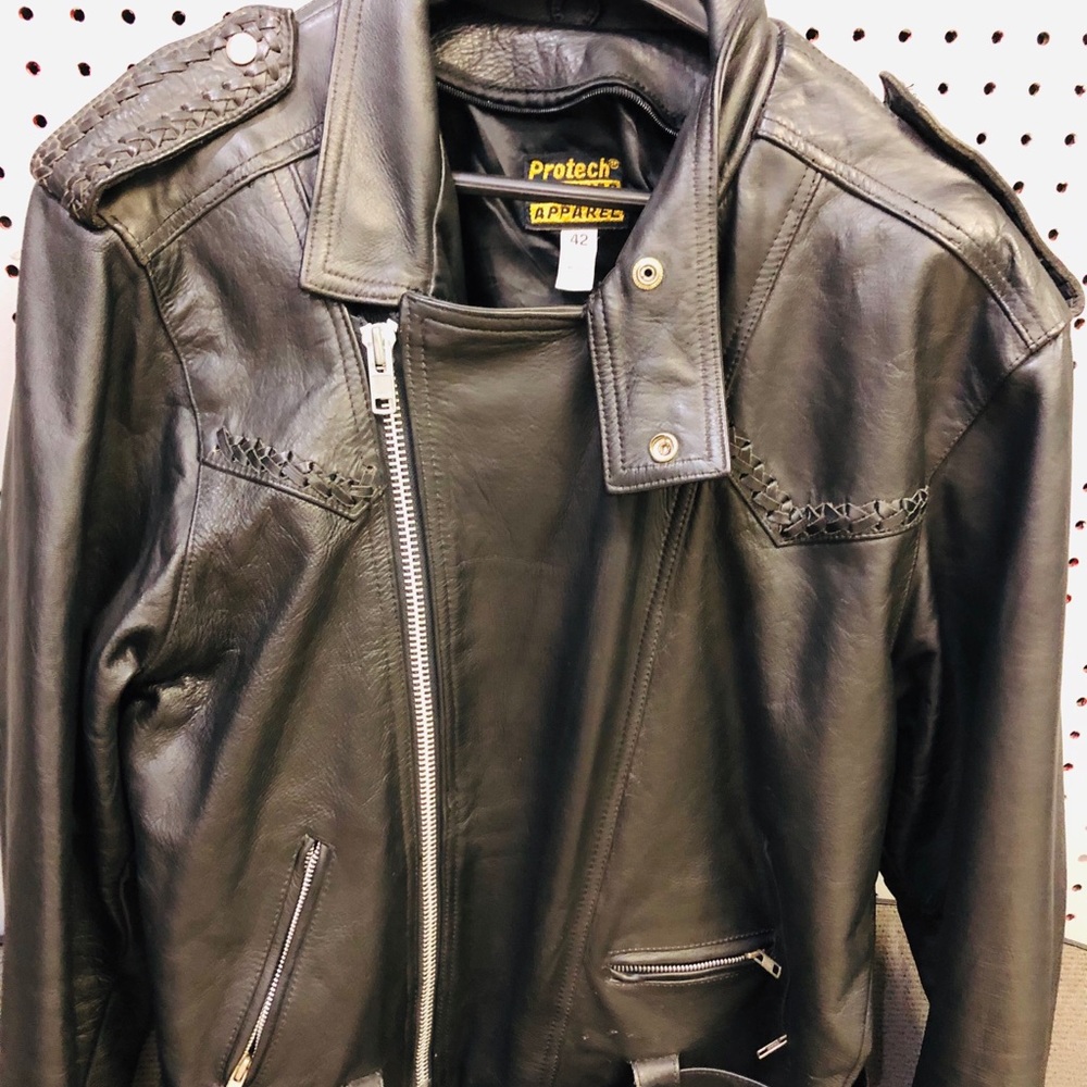 Men’s protech apparel leather jacket (vintage)